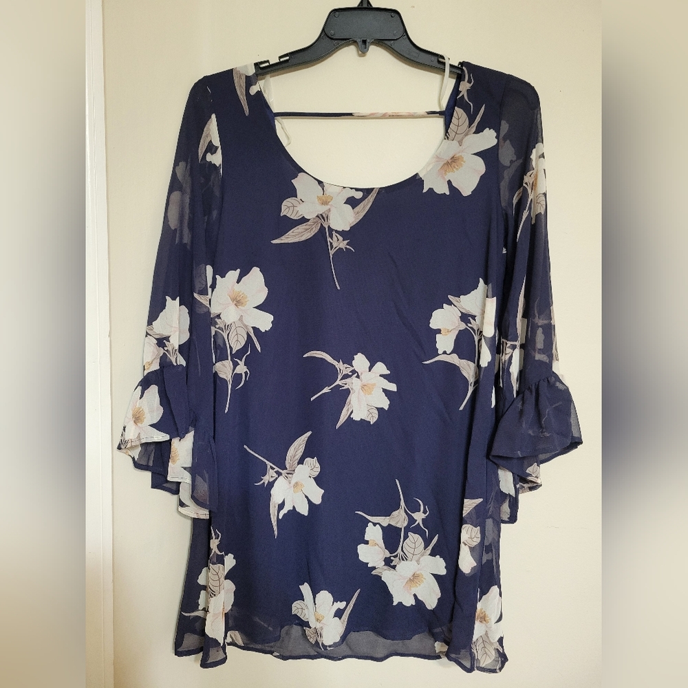 Nwot By Together Navy Floral Scoop Neck Ruffle Sleeve Blouse